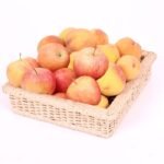 Apples & Peaches Gift Basket by Fresh Fruits for Ramadan