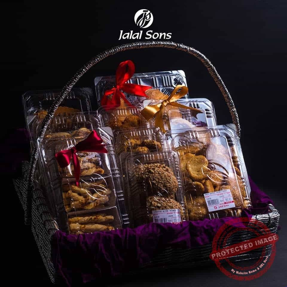 Mix Cookies Basket 10 Items Mix Cookies Basket 10 Items gift delivery in Pakistan