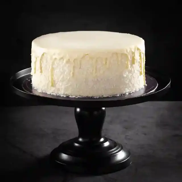 Raffaello Classic Cake from Delizia Raffaello Classic Cake from Delizia gift delivery in Karachi