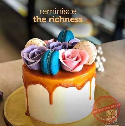 Caramel Fantasy Cake 2.5 Lbs gift delivery in Karachi