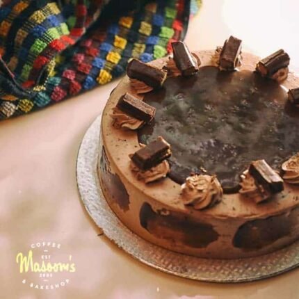 KitKat Cake gift delivery in Multan