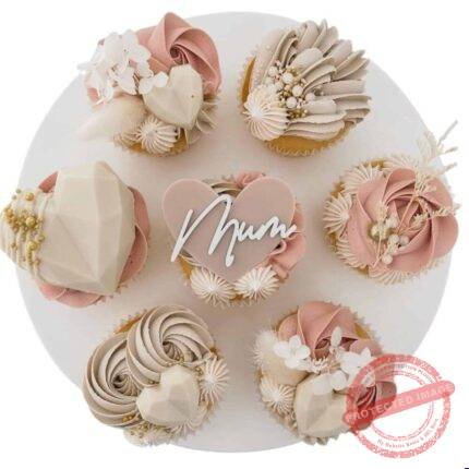 Mum Love Cupcake gift delivery in Lahore