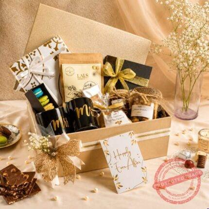 Mr. & Mrs. Grand Gesture Hamper gift delivery in Pakistan