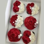 Red Theme Cupcakes gift delivery in Lahore