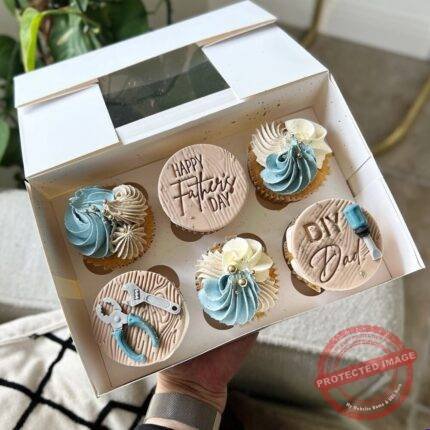 Stars Designer Cupcakes gift delivery in Pakistan