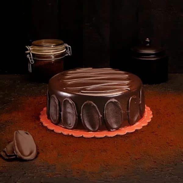 Luxury Fudge Cake Luxury Fudge Cake gift delivery in Pakistan