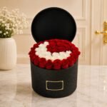 Crescent Flowers gift delivery in Pakistan