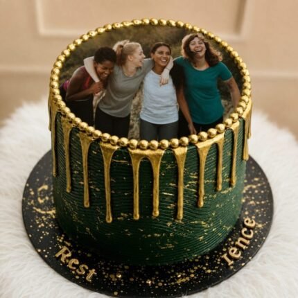 New Picture Cake gift delivery in Lahore