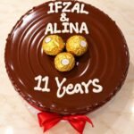 Ferrero Rocher Cake gift delivery in Pakistan