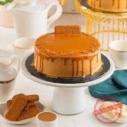 Lotus Cake gift delivery in Karachi