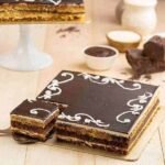 Opera Cake gift delivery in Karachi