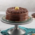 Premium Ferrero Rocher Cake gift delivery in Karachi