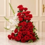 Exquisite Flower Arrangement gift delivery in Pakistan