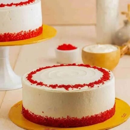 Red_velvet Cake gift delivery in Karachi