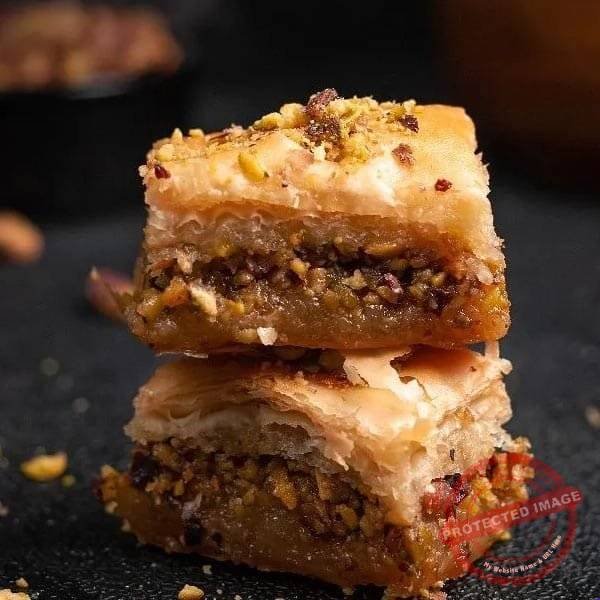 Special Baklawa Special Baklawa gift delivery in Lahore