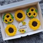 Sun Flowers Theme Cup Cake Vanilla gift delivery in Lahore